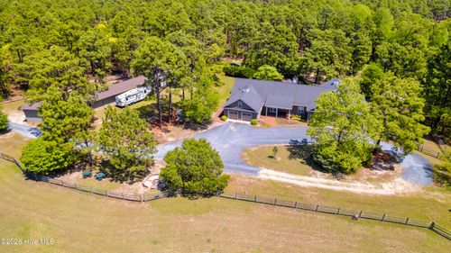 729 Furr Rd, Vass, NC, 28394-9047 | Card Image