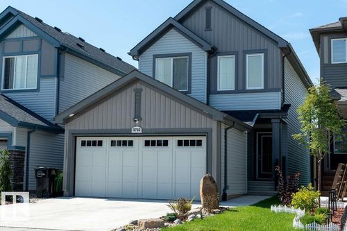 3732 214 St Nw, Edmonton, AB, T6M1S4 | Card Image