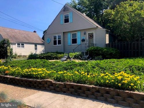 425 Stiles Ave, MAPLE SHADE, NJ, 08052-1176 | Card Image