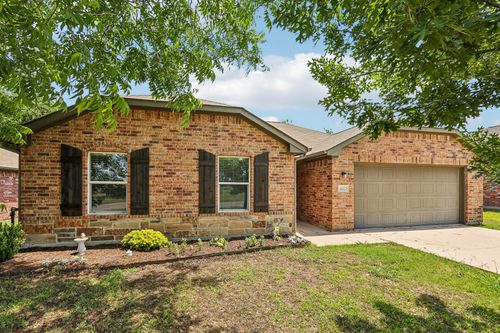 3017 N Hickory St, Sherman, TX, 75092-2101 | Card Image