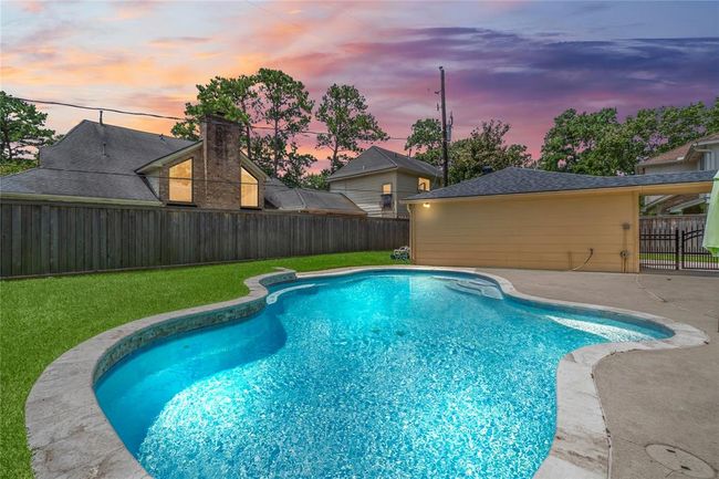 16111 Maplehurst Dr, House other with 4 bedrooms, 4 bathrooms and 2 parking in Spring TX | Image 26