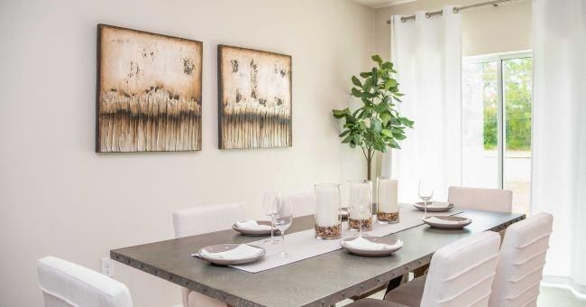 Model home - actual features may vary. | Image 6