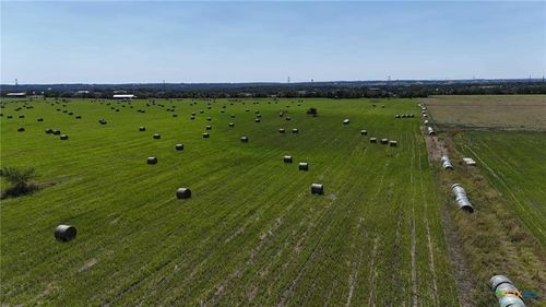 7897 Fox Rd, Belton, TX, 76513-7936 | Card Image