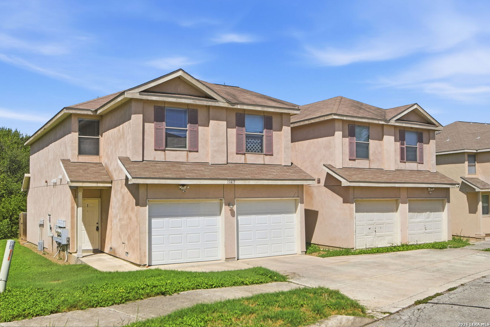 Residential Lease in Universal City 2