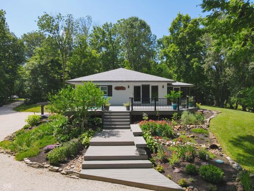 8099 S Breeden Rd, Bloomington, IN, 47403-9564 | Card Image