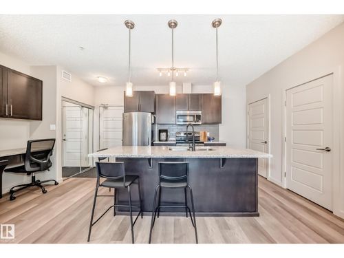108-1144 Adamson Dr Sw, Edmonton, AB, T6W2X7 | Card Image