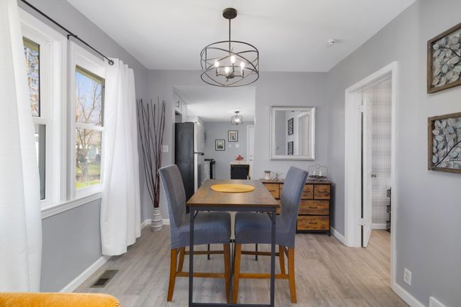 "Shotgun" style open floor plan | Image 8