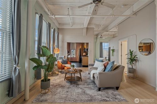 apt-501-1120 Cliff Ave, Tacoma, WA, 98402-5132 | Card Image