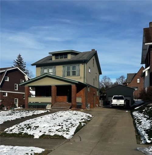 229 E Euclid Ave, New Castle, PA, 16105-2511 | Card Image