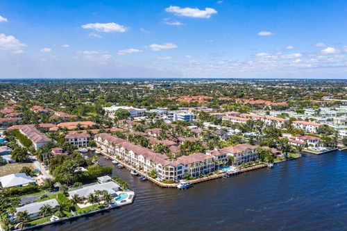 3018 Waterside Cir, Boynton Beach, FL, 33435-6402 | Card Image