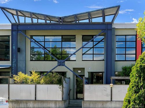 219-400 Sitkum Rd, Victoria, BC, V9A3K9 | Card Image