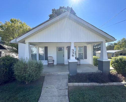 336 Jackson Ave, Lawrenceburg, TN, 38464-3738 | Card Image