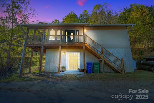 1554 Pisgah Hwy, Candler, NC, 28715-9035 | Card Image