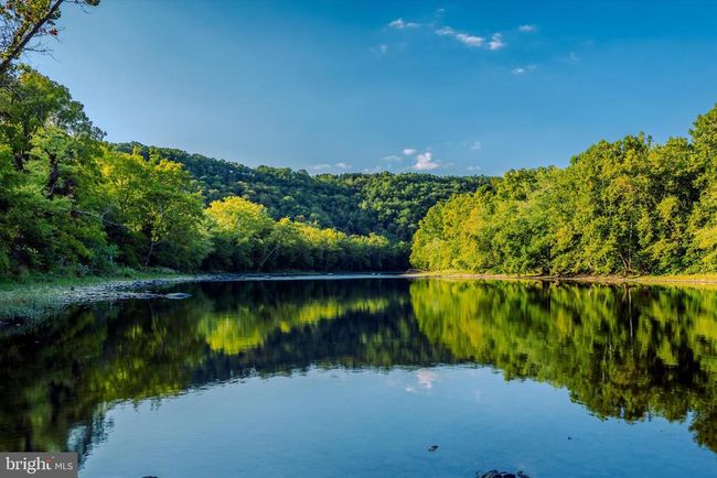 82 Vista River Ln, House other with 2 bedrooms, 1 bathrooms and null parking in Paw Paw WV | Image 5