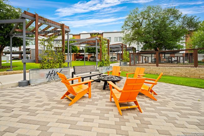 UNIT-902 - 102 Tendick, Condo with 3 bedrooms, 4 bathrooms and null parking in San Antonio TX | Image 27