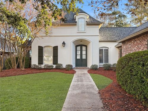 1179 Springwater Dr, Mandeville, LA, 70471-7437 | Card Image