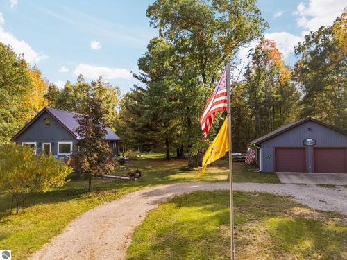 21453 Caberfae Highway, Wellston, MI, 49689 | Card Image