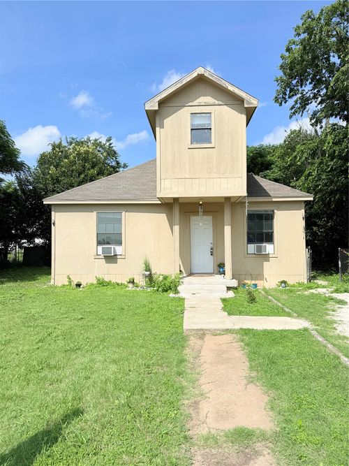 404 S Love Ave, Florence, TX, 76527-4039 | Card Image