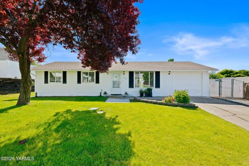 111 S 58th St, Yakima, WA, 98901-1610 | Card Image