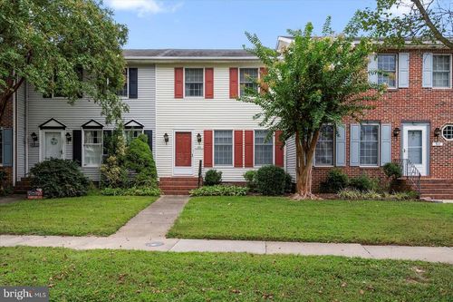 925 Sumac Cir, SALISBURY, MD, 21804-7905 | Card Image