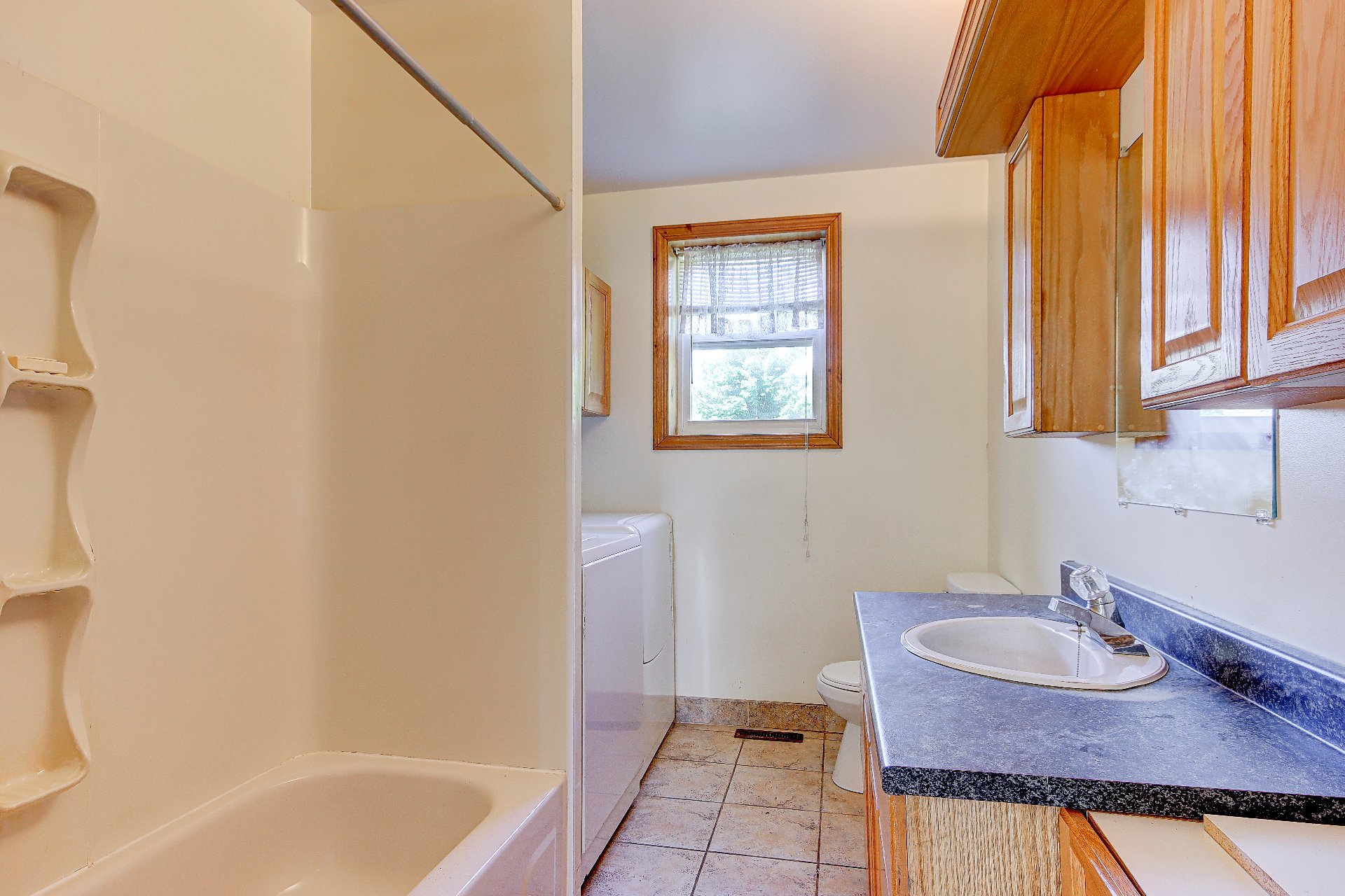 Residential Lease in Granby 5