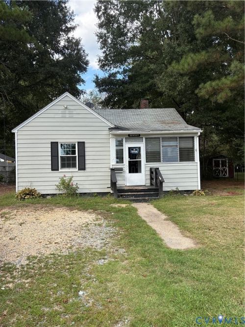 14 W Magruder St, Sandston, VA, 23150-1513 | Card Image