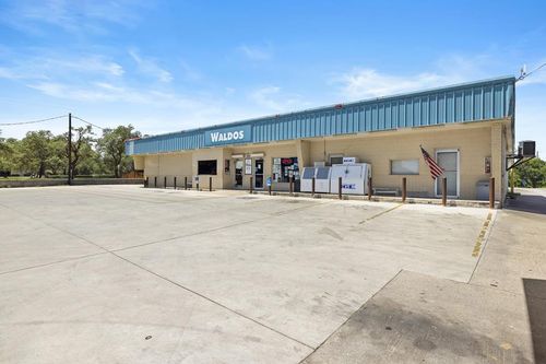 23682 W Us Hwy 290, Harper, TX, 78631 | Card Image