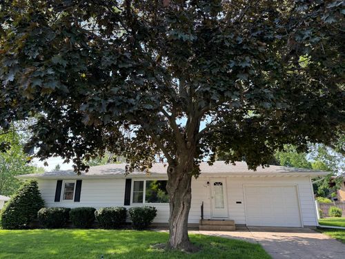 763 Prospect St, Owatonna, MN, 55060-3619 | Card Image