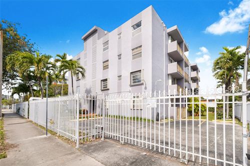 apt-25-1661 Sw 3rd St, Miami, FL, 33135-3653 | Card Image