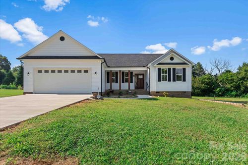 113 Cheval Trl, Cleveland, NC, 27013-8296 | Card Image