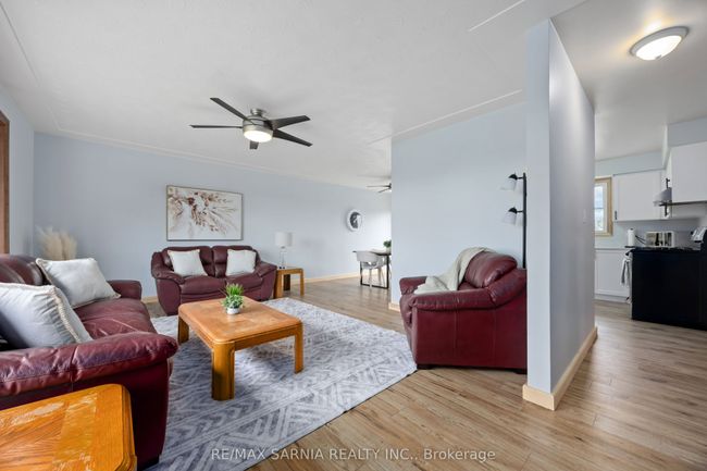 4186 Fairweather Rd, House other with 4 bedrooms, 2 bathrooms and 6 parking in Petrolia ON | Image 8