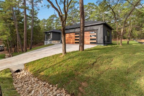 116 Keaau Ct, Bastrop, TX, 78602-7110 | Card Image