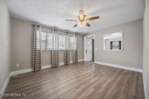 9379 Orme Rd, Jacksonville, FL, 32220-1947 | Card Image