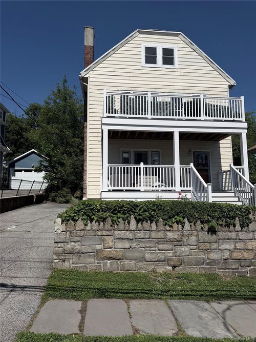 81 Waring Place, Yonkers, NY, 10703 | Card Image
