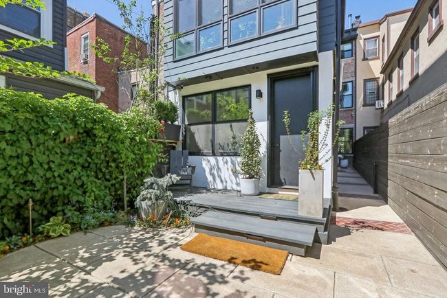 767 S 12 Th St, Townhouse with 5 bedrooms, 4 bathrooms and null parking in PHILADELPHIA PA | Image 37