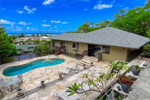 5926 Kalanianaole Hwy, Honolulu, HI, 96821-2310 | Card Image