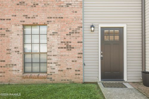 105 Steiner Rd, Lafayette, LA, 70508-6001 | Card Image