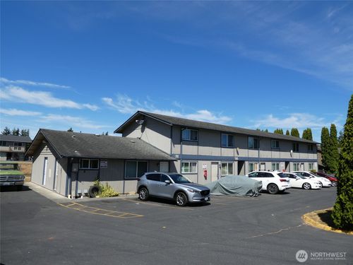 325 N 21st St, Mount Vernon, WA, 98273-3566 | Card Image