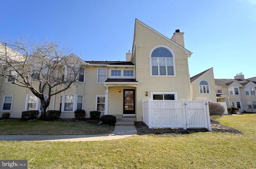 212 Mill Run Ct, Hightstown, NJ, 08520-3028 | Card Image