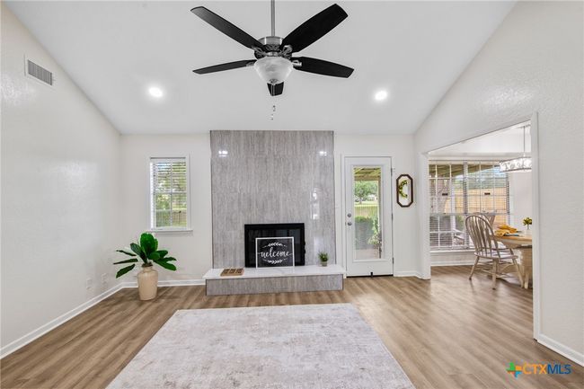 205 Antietam Dr, House other with 3 bedrooms, 2 bathrooms and null parking in Victoria TX | Image 8