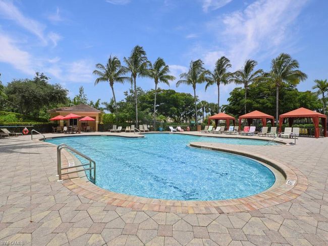 Renovated Country Club | Image 29