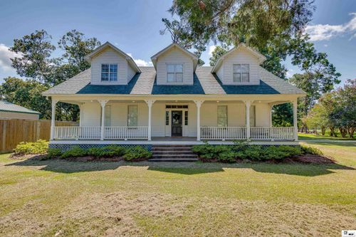681 Davis Lake Rd, Columbia, LA, 71418-4055 | Card Image