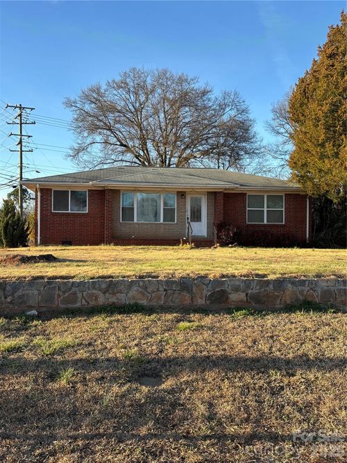 2709 Whittier Pl, Charlotte, NC, 28212-5327 | Card Image