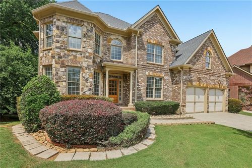 12516 Darvish Ln, Alpharetta, GA, 30005-7828 | Card Image