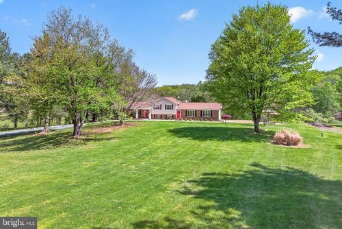 10037 Cobbler View Dr, DELAPLANE, VA, 20144-2153 | Card Image