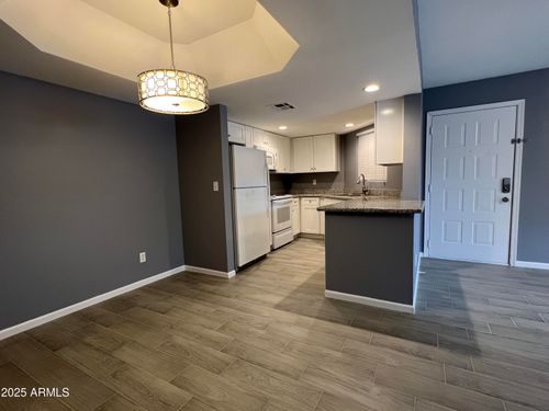 105-4850 E Desert Cove Ave, Scottsdale, AZ, 85254-5390 | Card Image