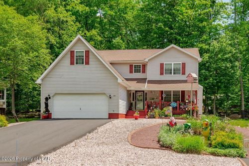 261 Four Seasons Drive, DRUMS, PA, 18222 | Card Image