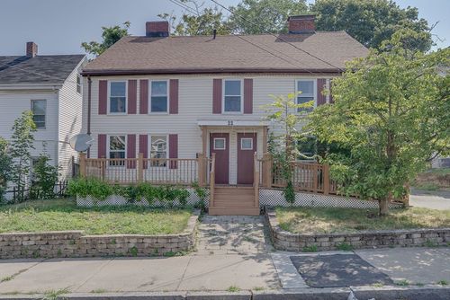 22 Meridian St, Malden, MA, 02148-6827 | Card Image
