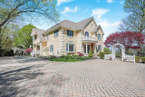 67 Mallard Dr, Hackettstown, NJ, 07840-2839 | Card Image