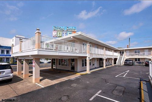 44-840 Ocean Ave, Ocean City, NJ, 08226-3621 | Card Image